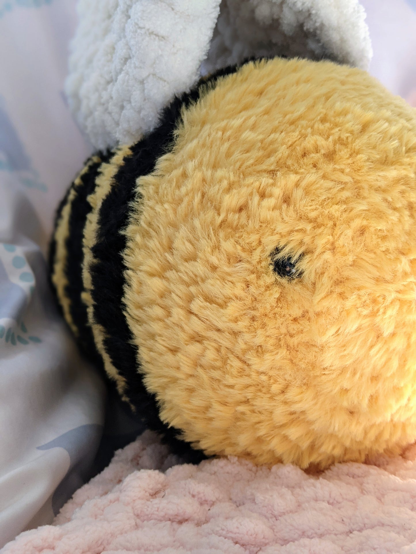 Cozy Weighted Bee Plushie
